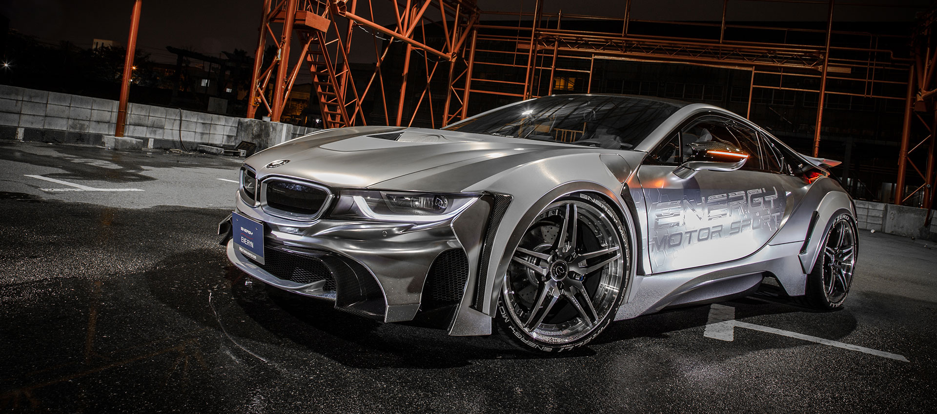 BMW i8 silver wrapping1